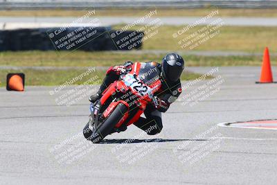 media/Apr-23-2022-Fastrack Riders (Sat) [[cb2d6ae73d]]/LEVEL 4/1PM TURN 6 OUTSIDE/